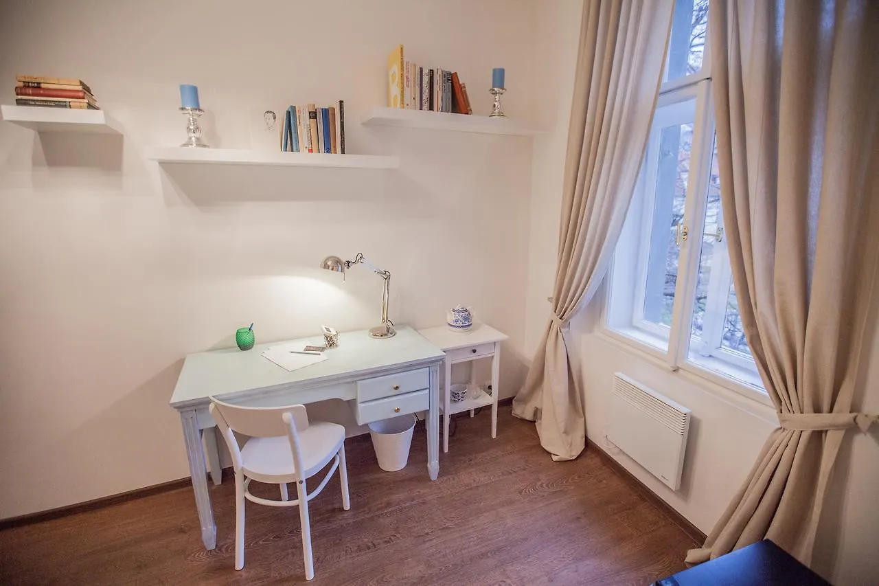Bed&Books Art Hotel Prague